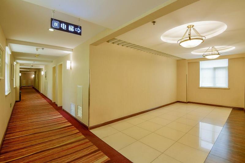Jingcheng Business Hotel image