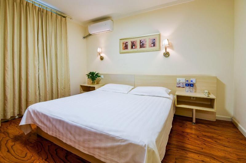 Jingcheng Business Hotel image