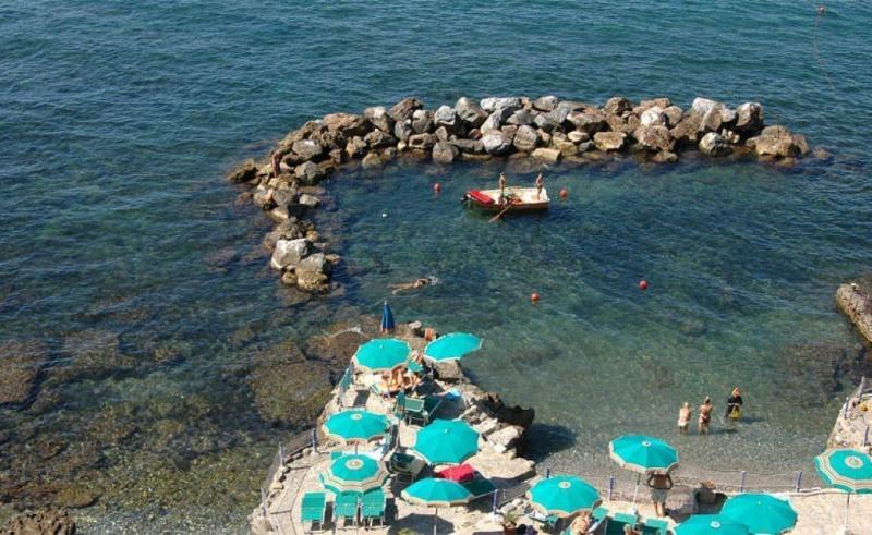 Hotel Esperia image