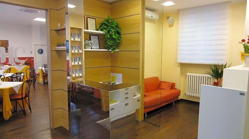 Hotel Centrale image
