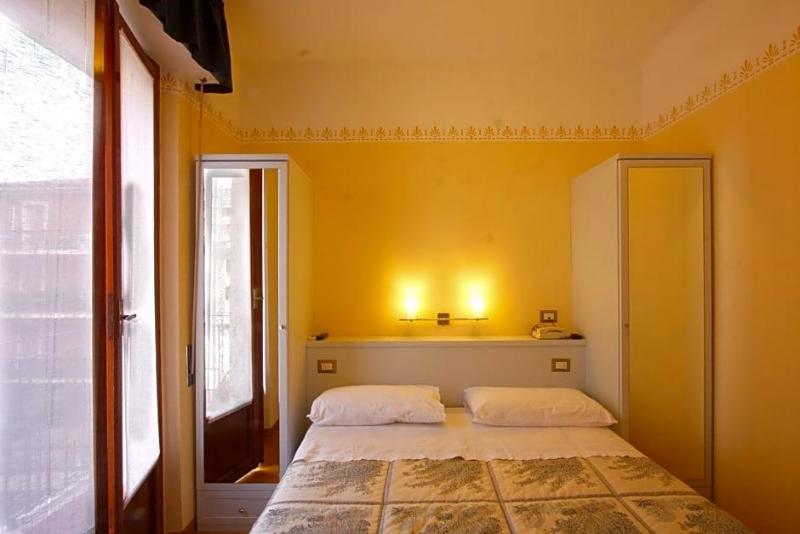 Hotel Centrale image
