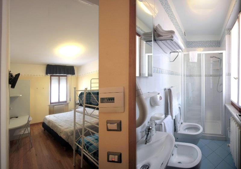 Hotel Centrale image