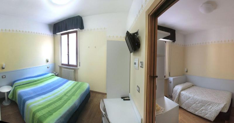 Hotel Centrale image