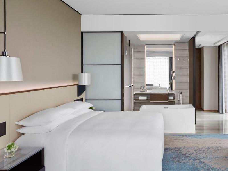 Shanghai Marriott Hotel Pudong South image