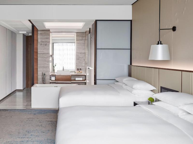 Shanghai Marriott Hotel Pudong South image