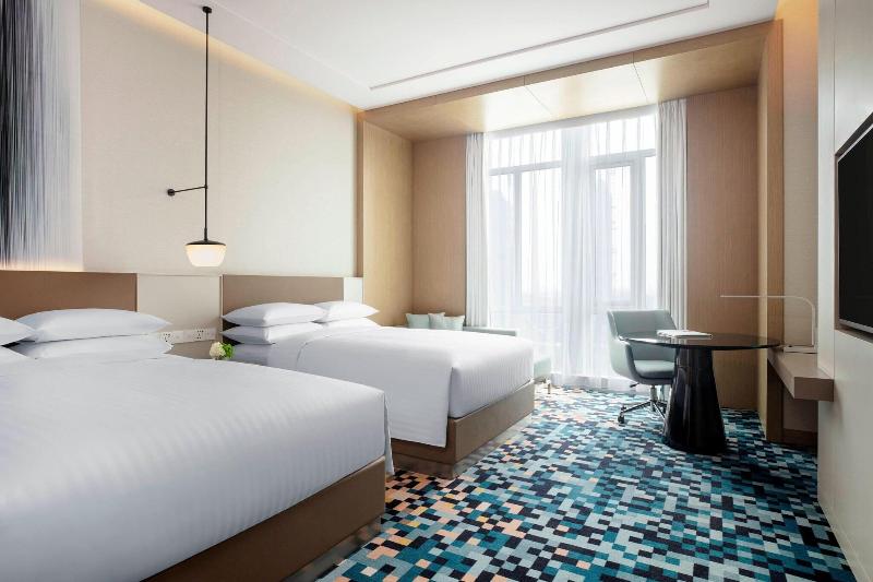 Courtyard By Marriott Shanghai Minhang image