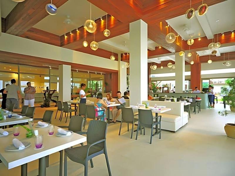 Costa Pacifica image