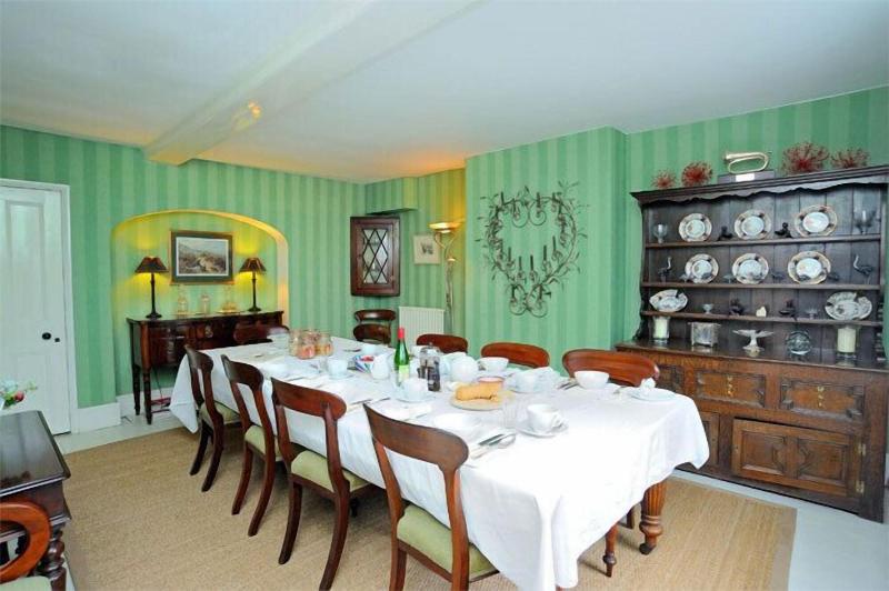 Castleton House B&B image