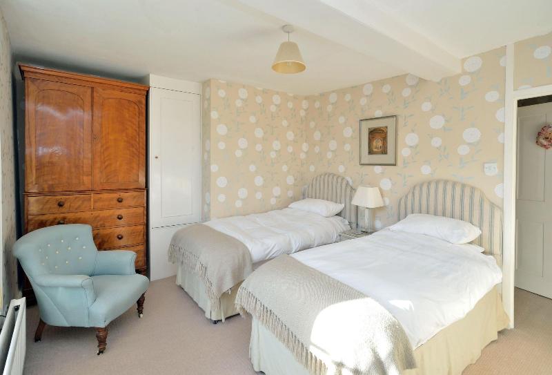 Castleton House B&B image