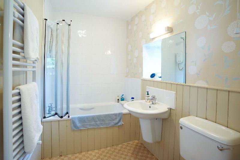 Castleton House B&B image