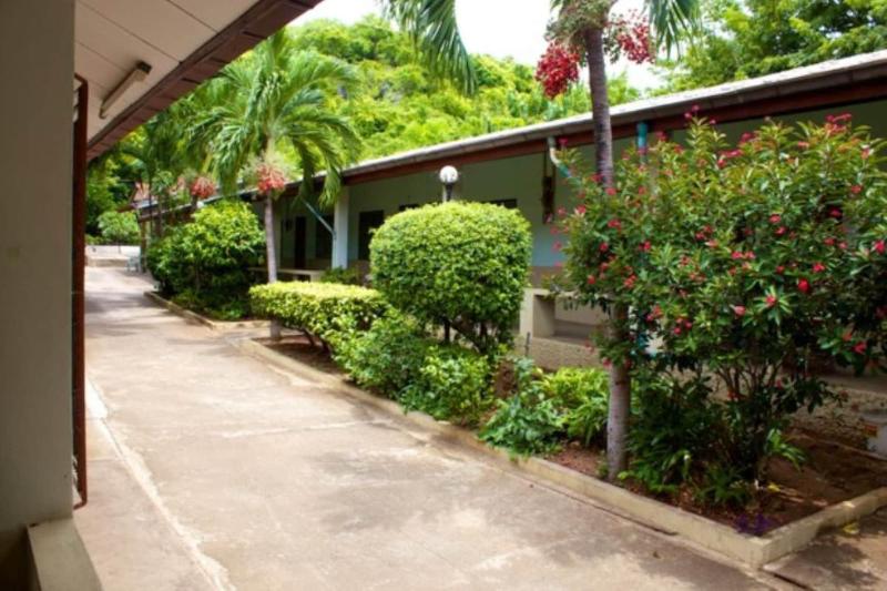 Sichang Shine Khao Resort — general view
