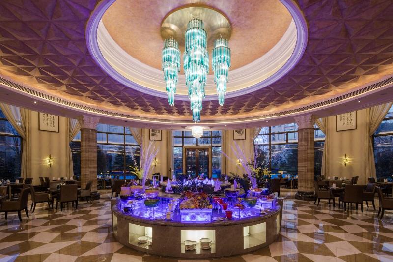 Chateau Star River Qing Dao image