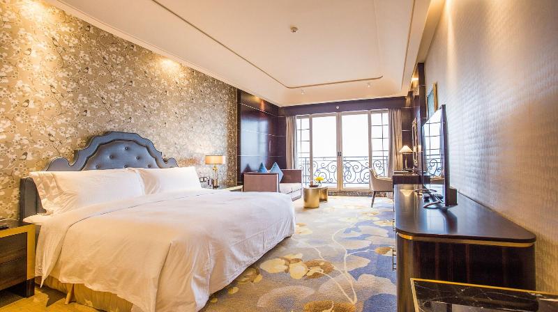 Chateau Star River Qing Dao image