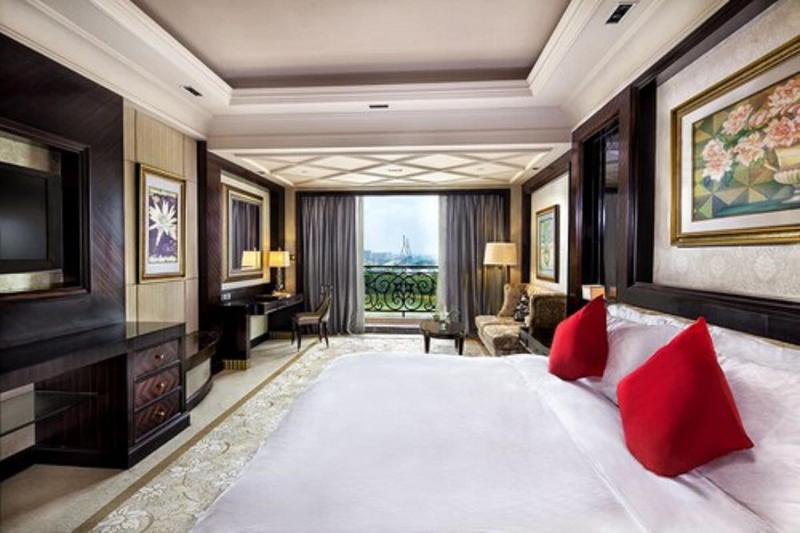 Chateau Star River Qing Dao image