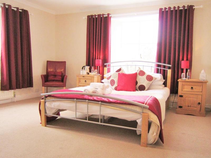 The Wheatsheaf image