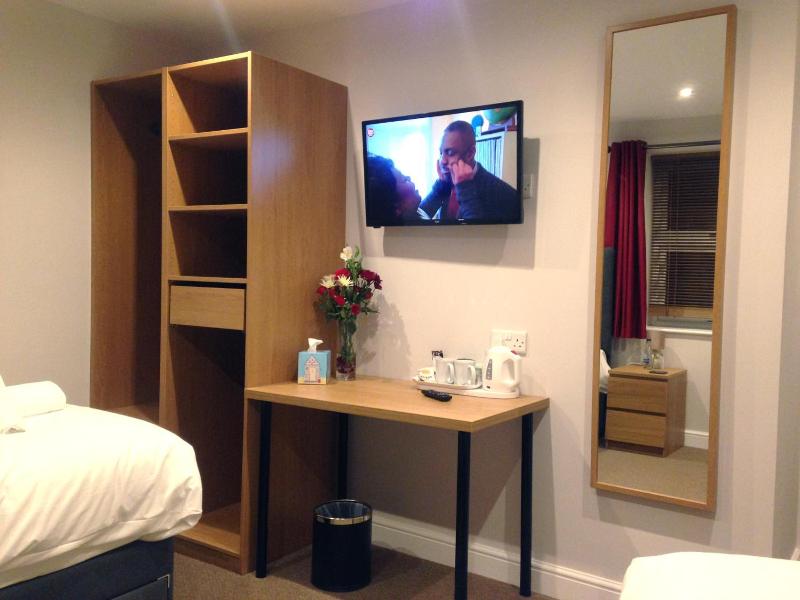 The Wheatsheaf image