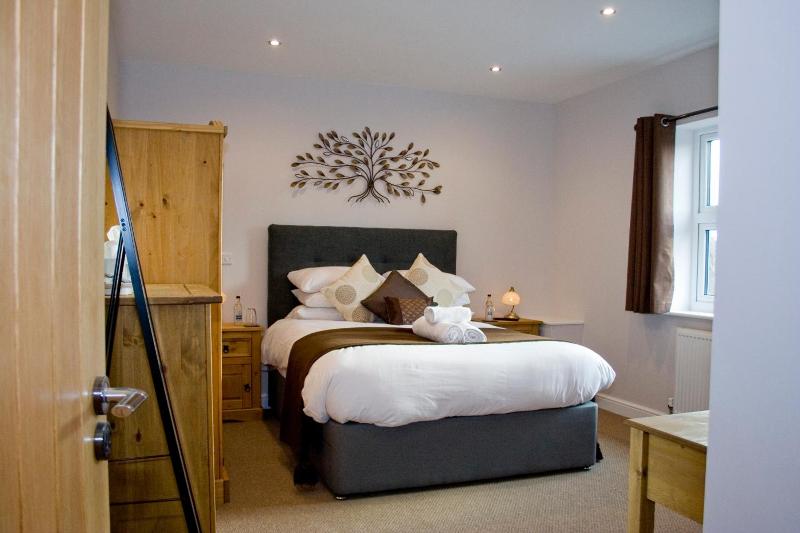 The Wheatsheaf image