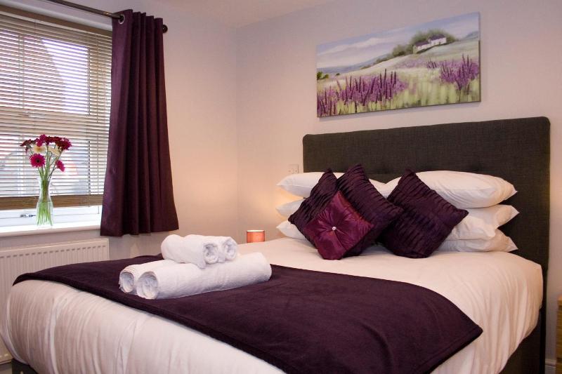 The Wheatsheaf image
