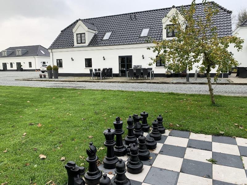Hedegaarden — exterior view