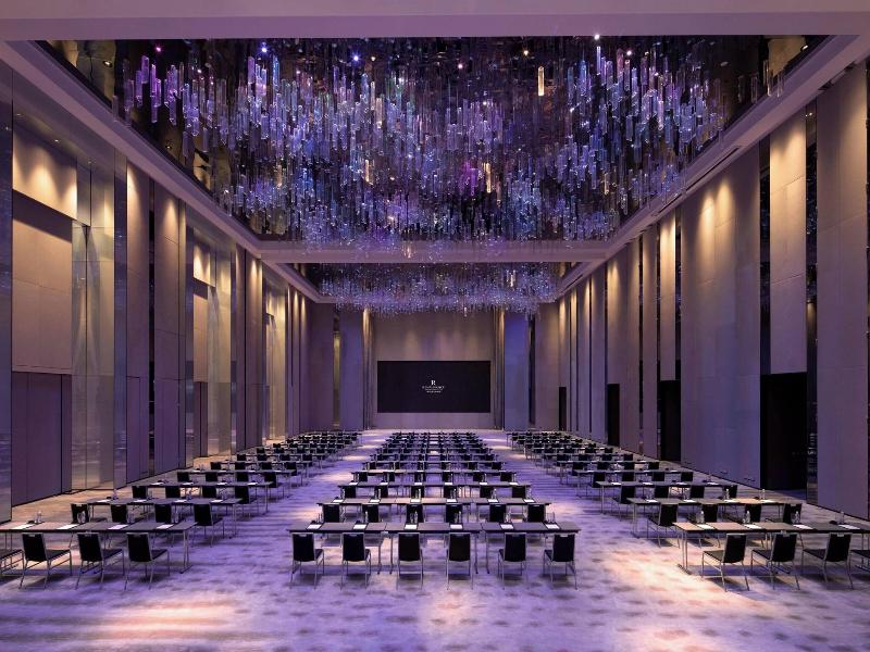 Renaissance Shenzhen Bay Hotel image