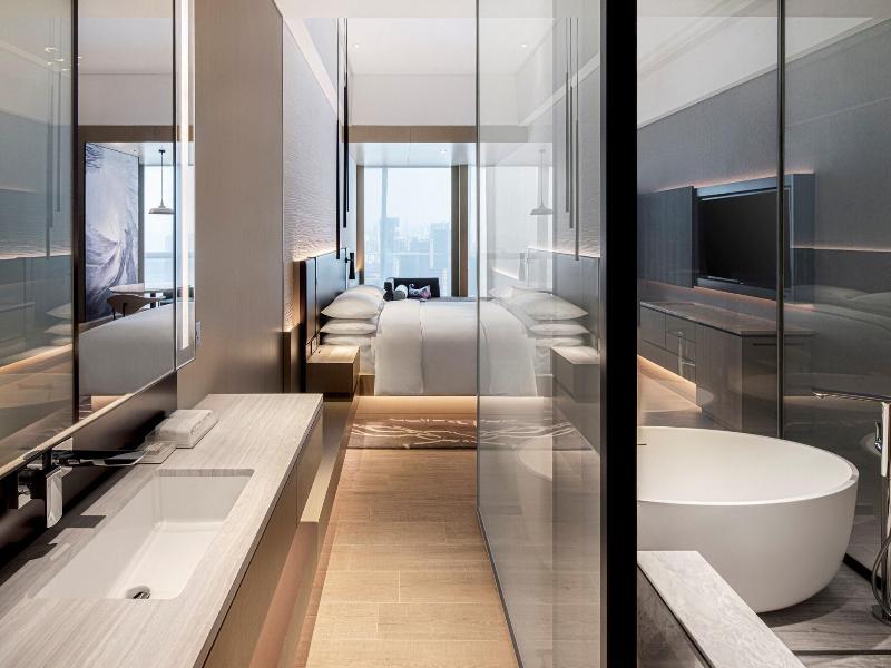 Renaissance Shenzhen Bay Hotel image