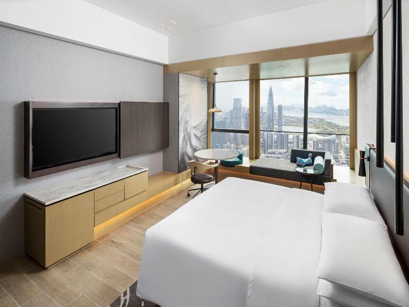 Renaissance Shenzhen Bay Hotel image