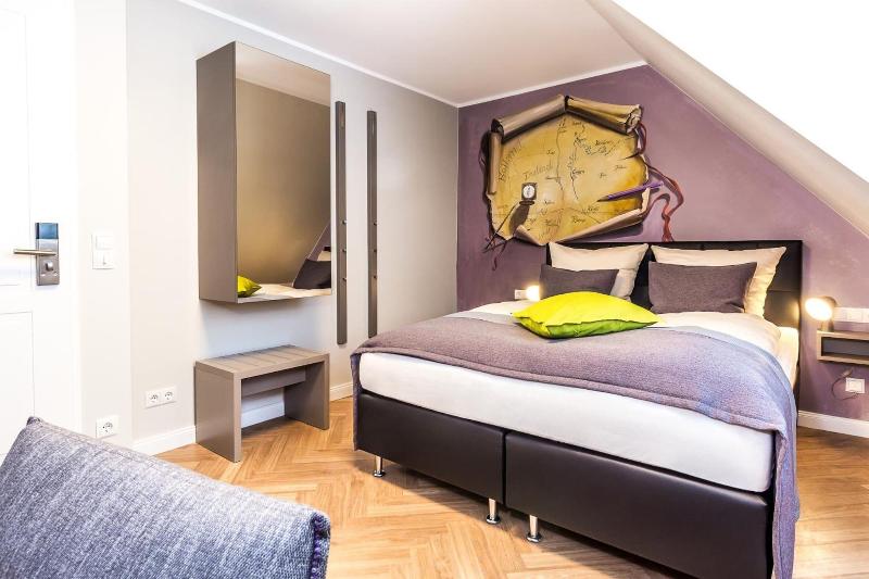 Burghotel Lingen image