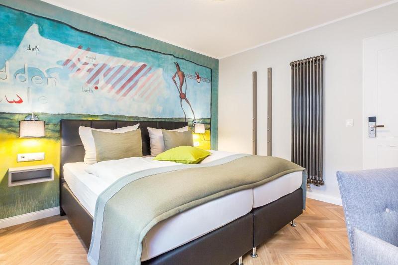 Burghotel Lingen image