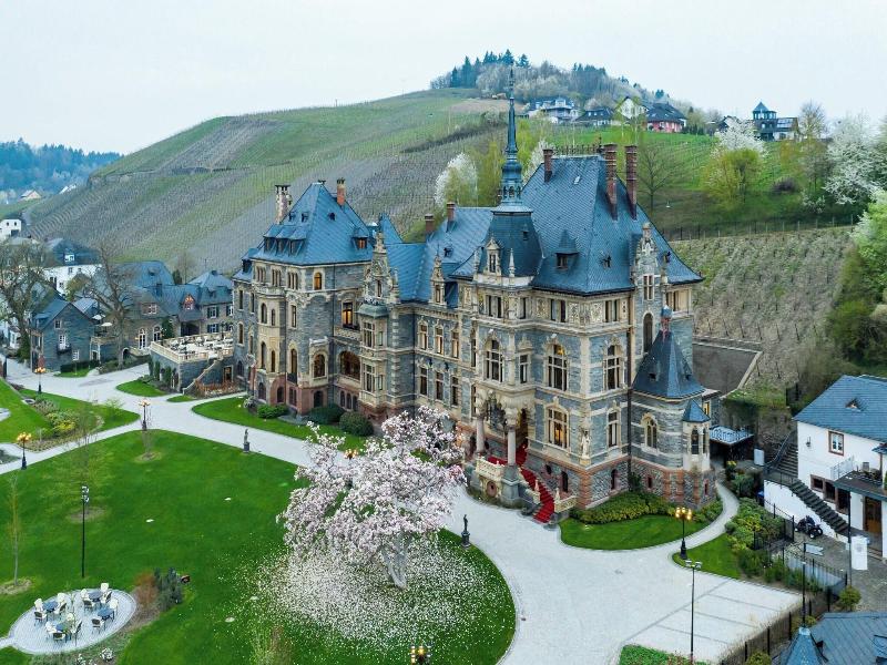 Schloss Lieser, Autograph Collection image