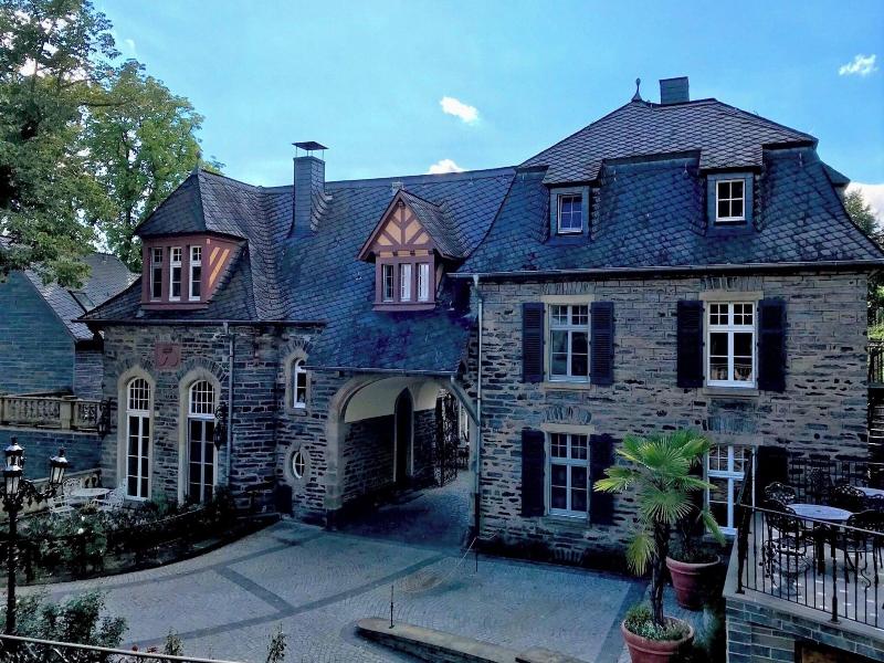 Schloss Lieser, Autograph Collection image