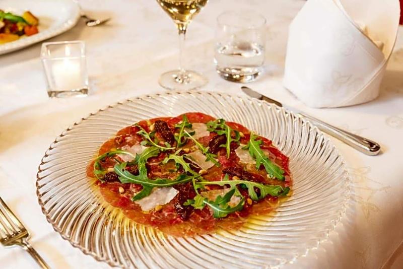 Hotel Restaurant Sonne image