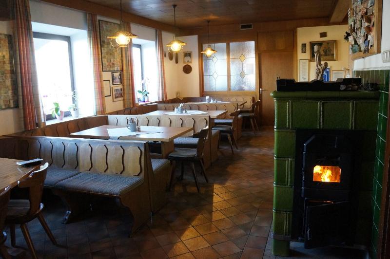Gasthof Bauer image