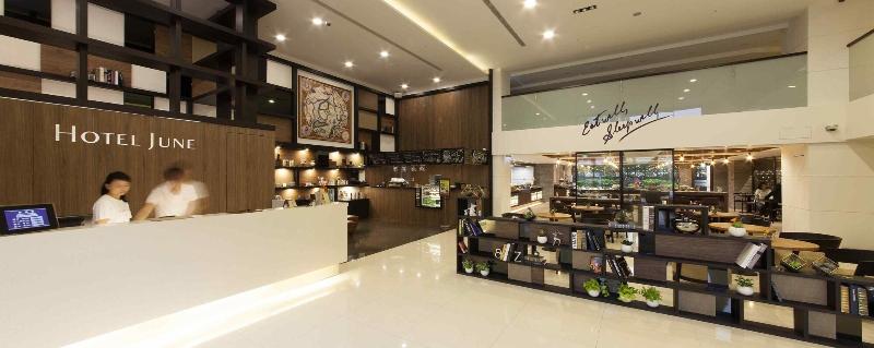 CHECK inn Taipei Neihu image