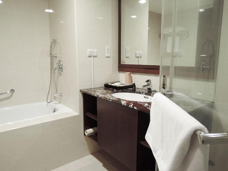 CHECK inn Taipei Neihu image