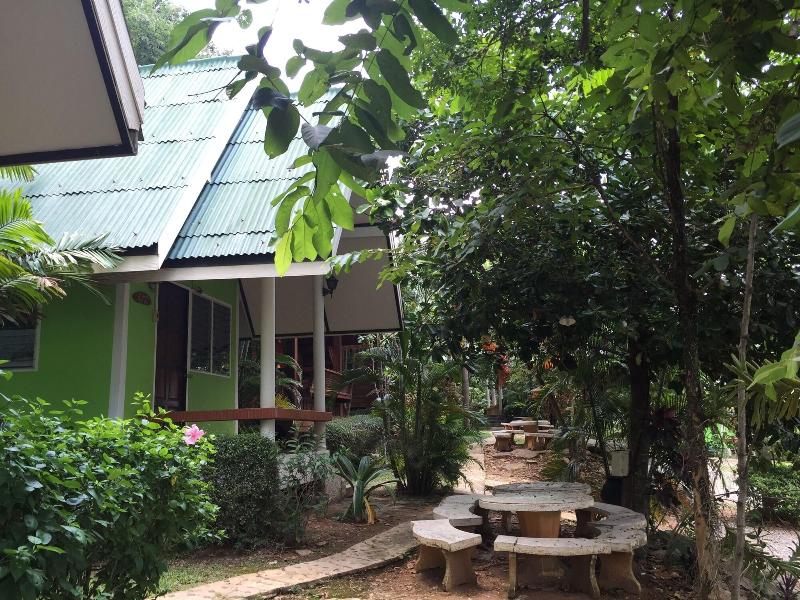 Baan Ing Khao Resort image