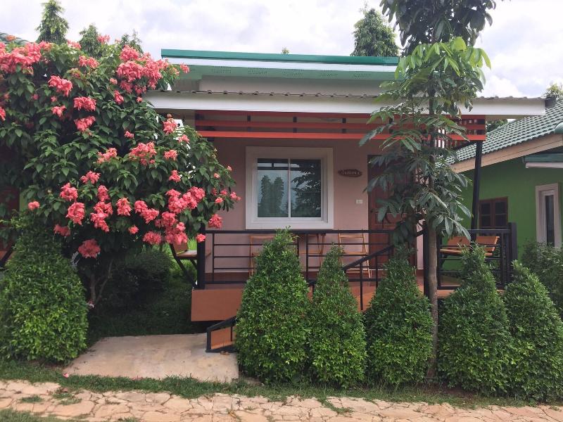 Baan Ing Khao Resort image