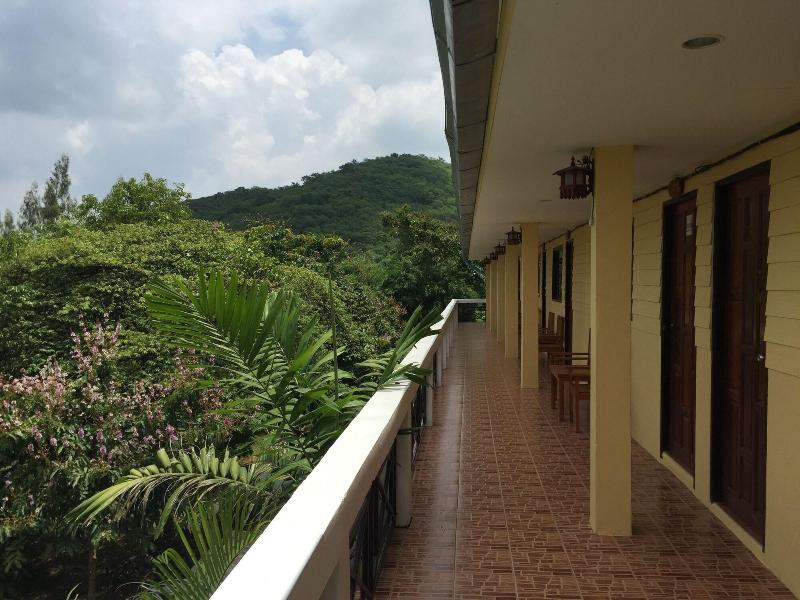 Baan Ing Khao Resort image