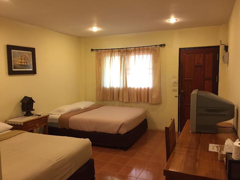 Baan Ing Khao Resort image