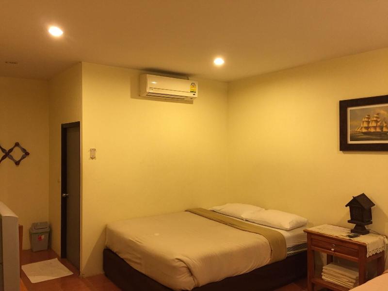 Baan Ing Khao Resort image