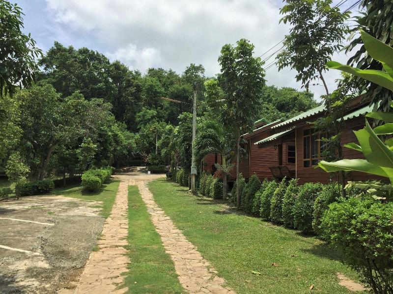Baan Ing Khao Resort image