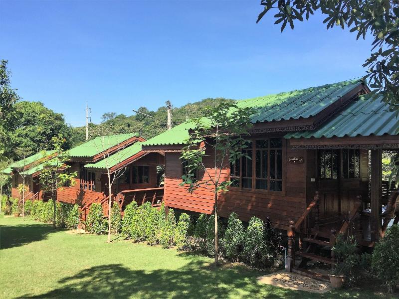 Baan Ing Khao Resort image