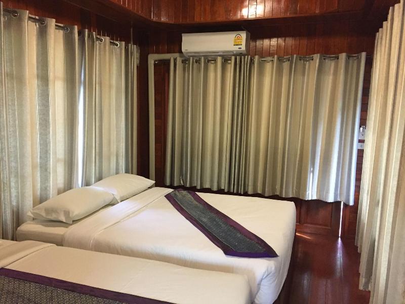 Baan Ing Khao Resort image