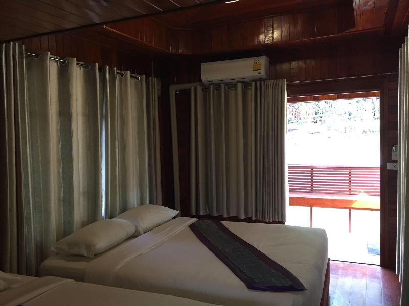 Baan Ing Khao Resort image