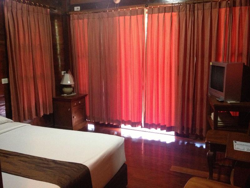 Baan Ing Khao Resort image