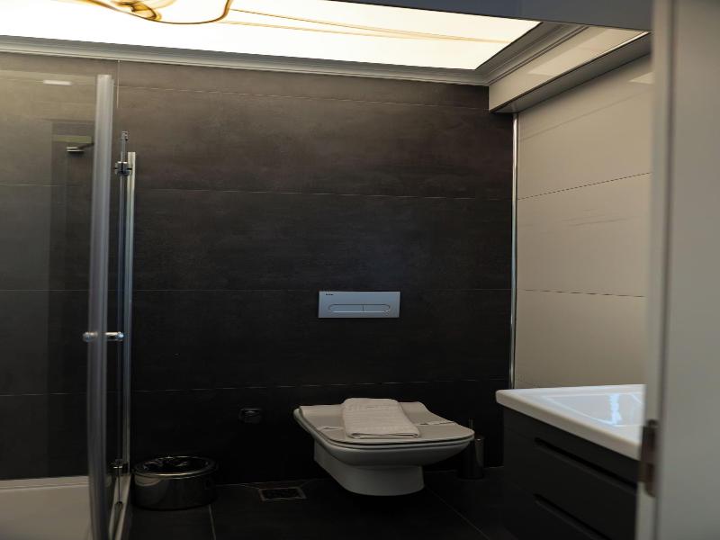 Didi Otel image