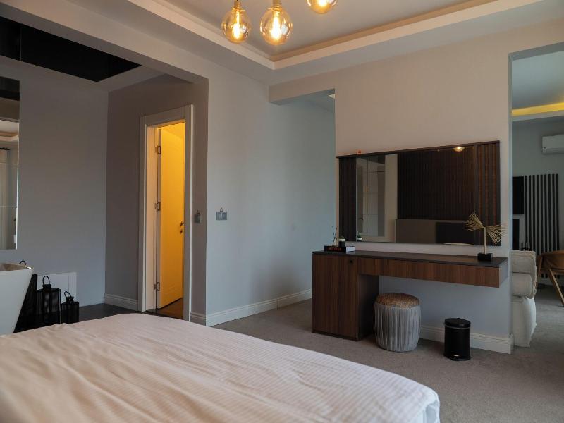 Didi Otel image