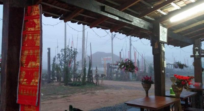 Heun Baan Rong Khun Resort image