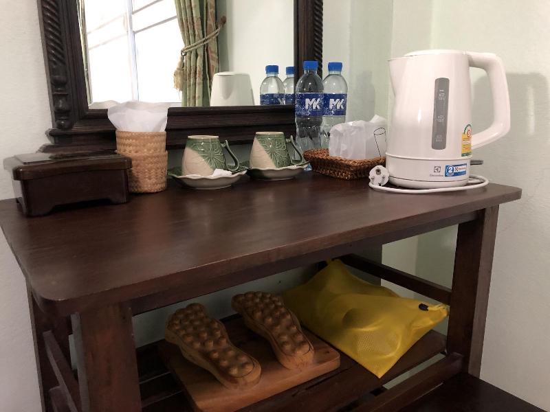 Heun Baan Rong Khun Resort image