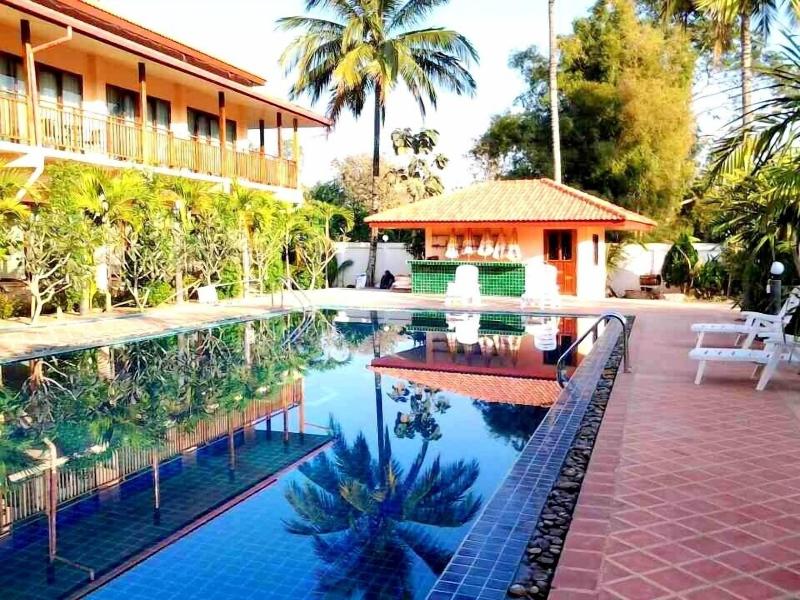 Siam Tara Resort
