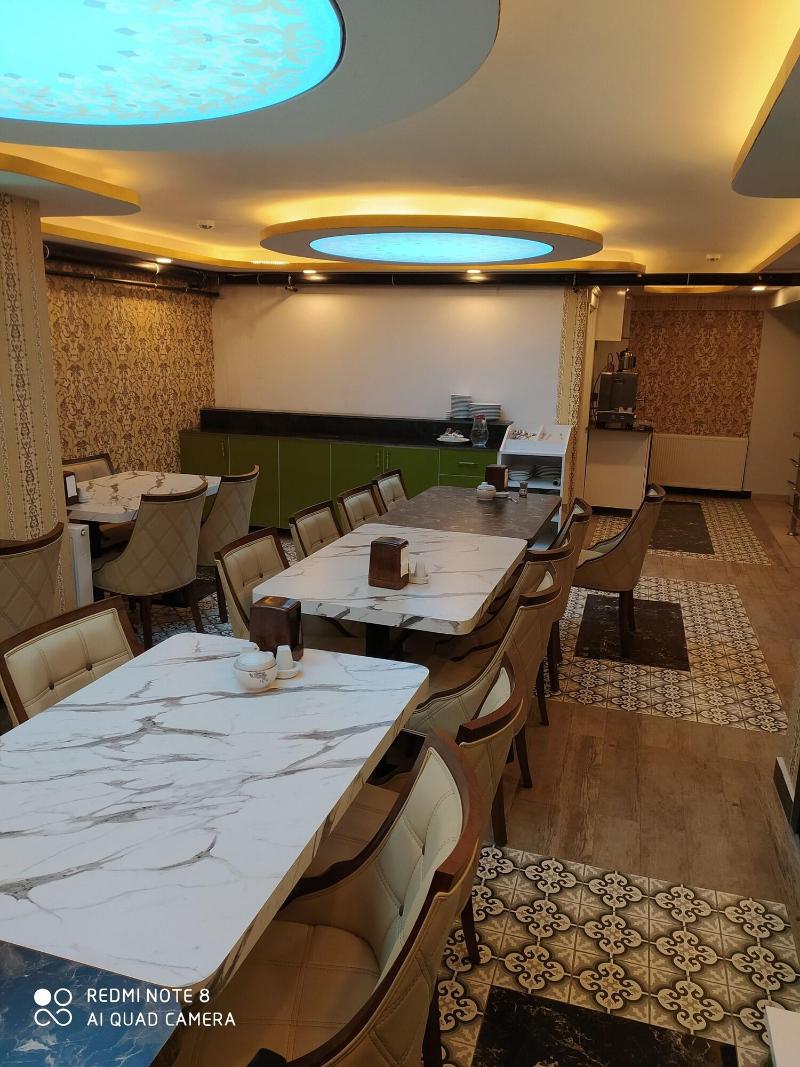 Akdeniz Van Otel image